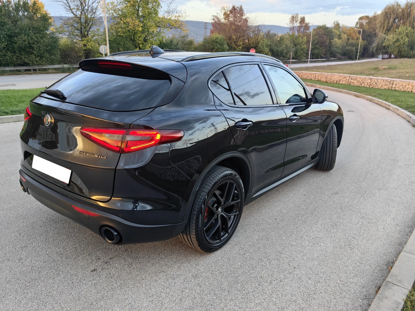 Alfa Romeo Stelvio Ti Vulcano Black - изображение 5