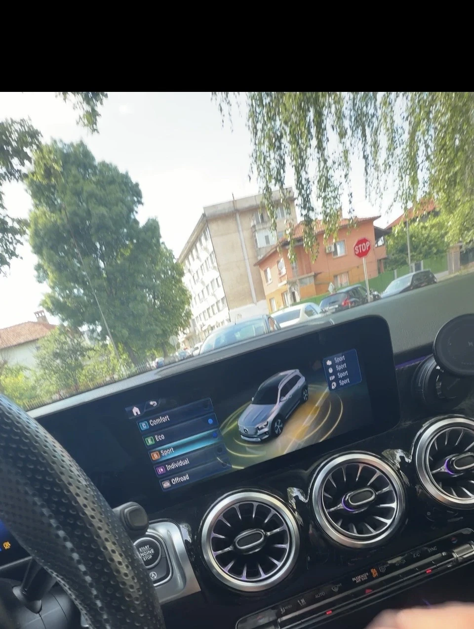 Mercedes-Benz GLB Mercedes 250 4MATIC AMG Edition!!!, снимка 17 - Автомобили и джипове - 52930477