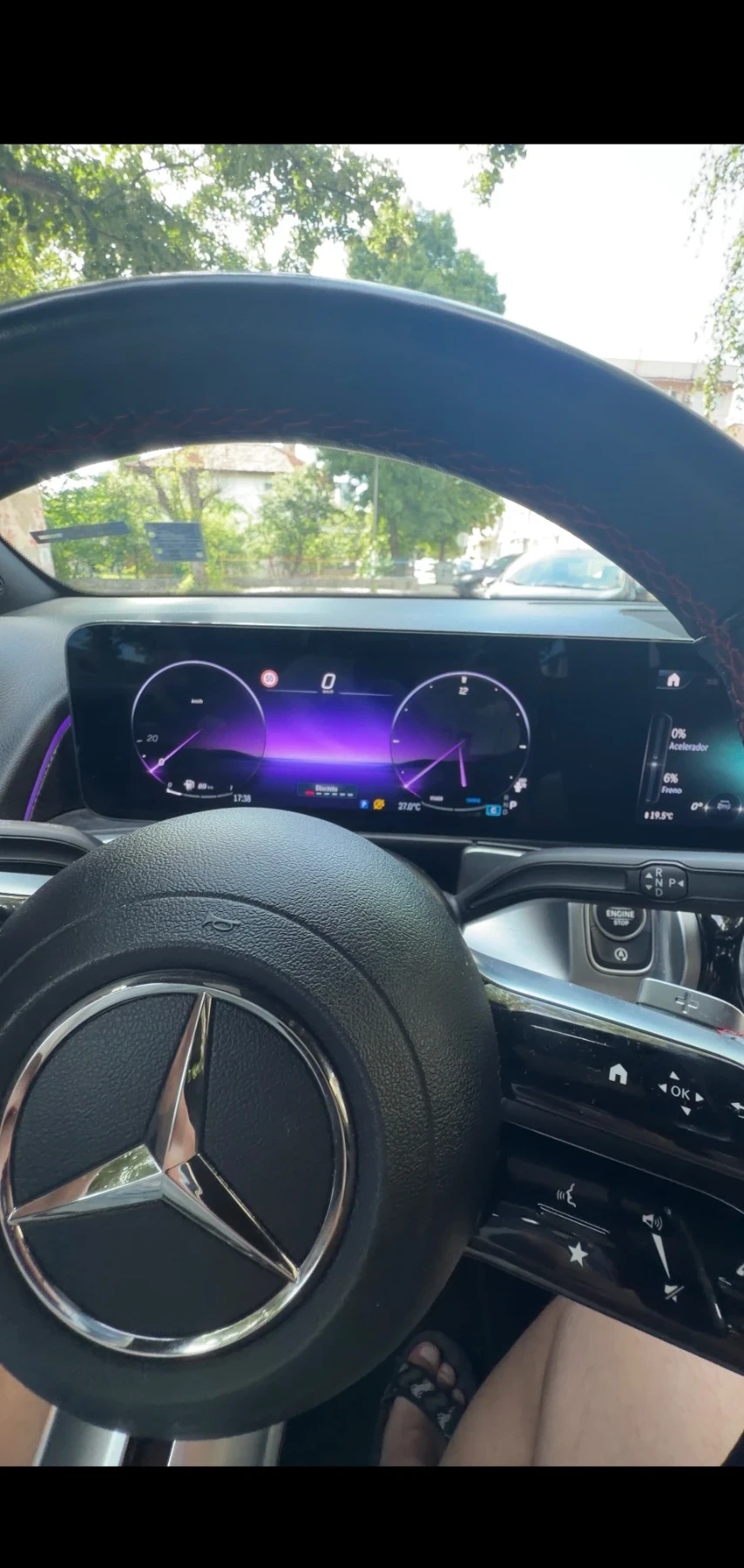Mercedes-Benz GLB Mercedes 250 4MATIC AMG Edition!!!, снимка 16 - Автомобили и джипове - 52930477