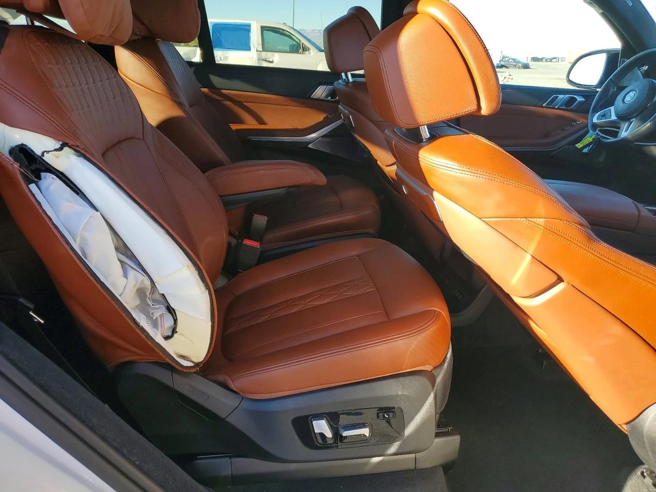 BMW X7 4.4l M60I - изображение 10