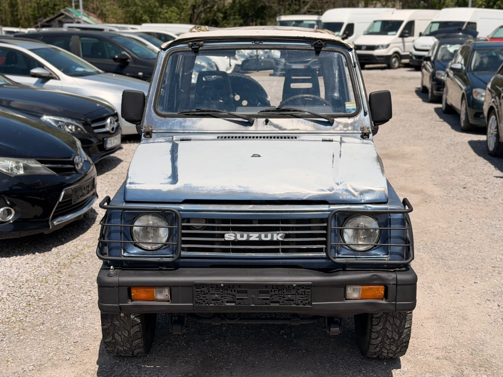 Suzuki Samurai 1.3i без ръжда! , снимка 3 - Автомобили и джипове - 54639166