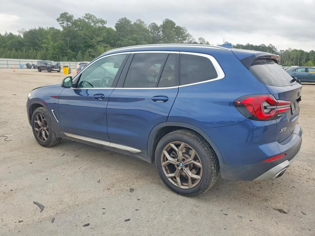 BMW X3 2.0l xDrive30I, снимка 2 - Автомобили и джипове - 54705904
