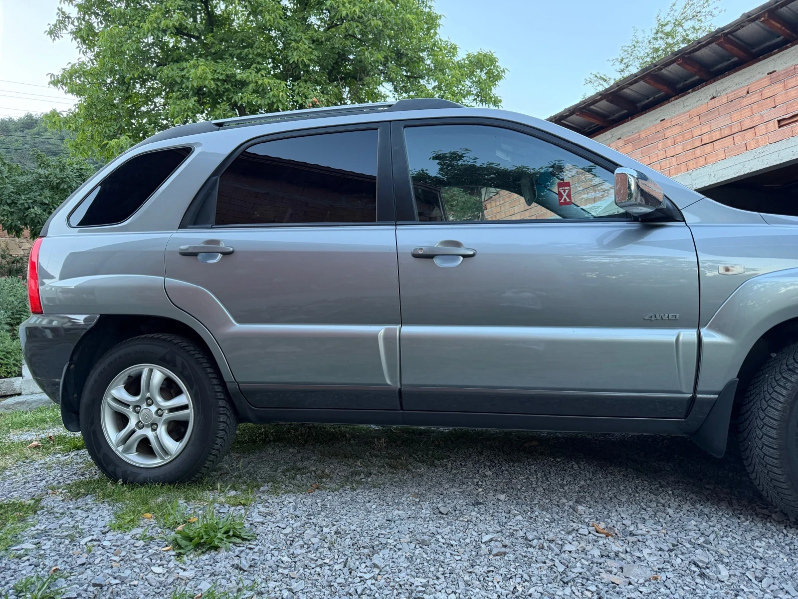 Kia Sportage 2.0 CRDI 4x4 , снимка 3 - Автомобили и джипове - 55328027