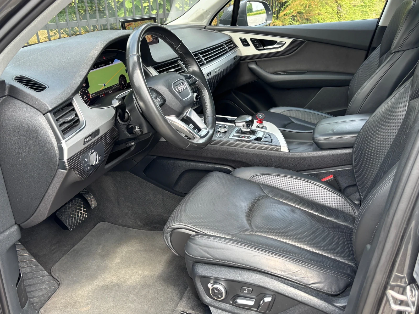 Audi Q7 3.0TDI, V6, Sline, СМЕНЕНИ ВЕРИГИ., снимка 8 - Автомобили и джипове - 55341341