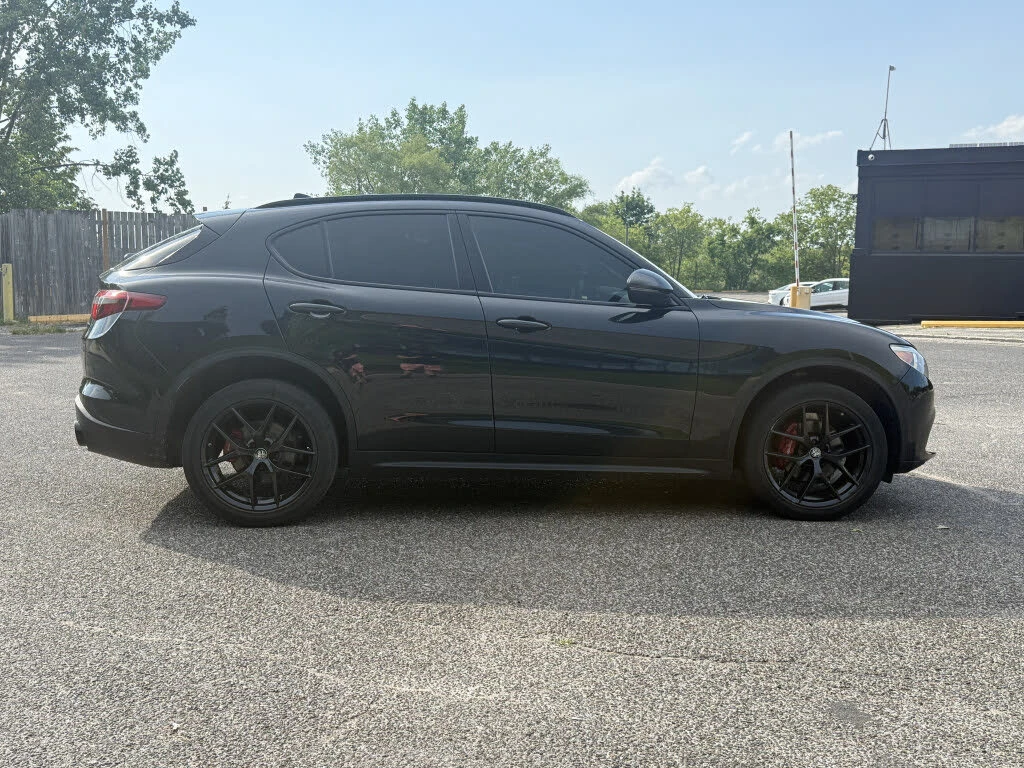 Alfa Romeo Stelvio Ti AWD* HARMAN KARDON* DISTRONIC* PANORAMA* , снимка 6 - Автомобили и джипове - 55512039