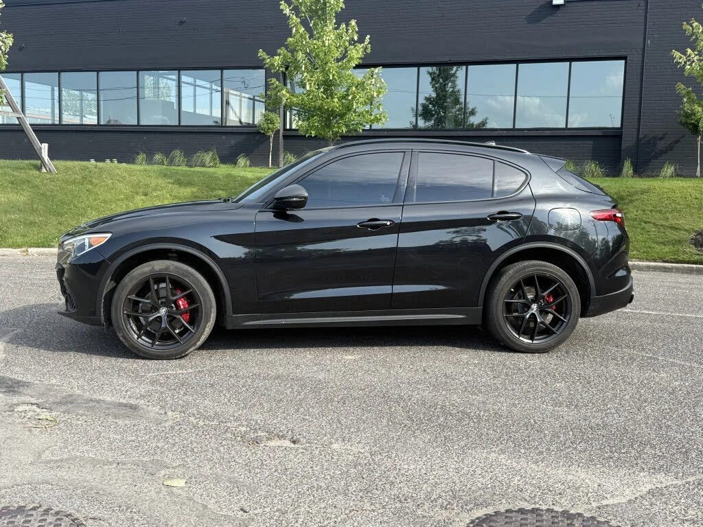 Alfa Romeo Stelvio Ti AWD* HARMAN KARDON* DISTRONIC* PANORAMA* , снимка 2 - Автомобили и джипове - 55512039