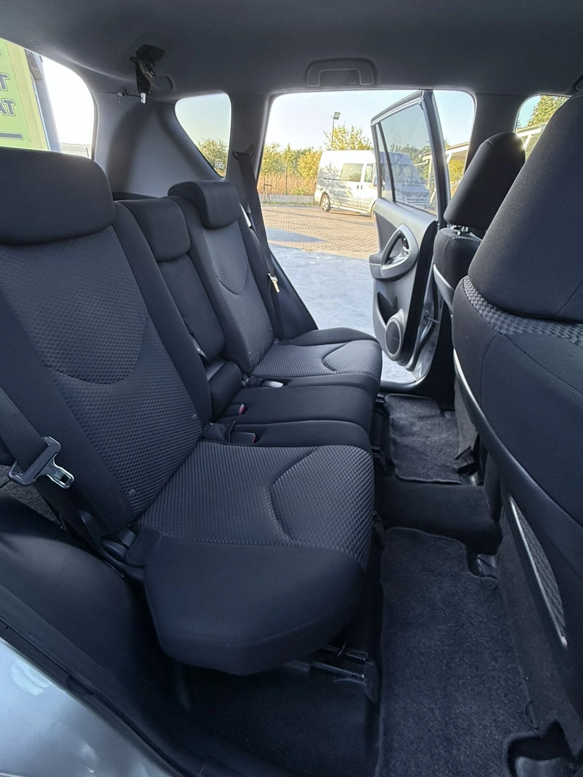 Toyota Rav4 | Mobile.bg � ����������� 8