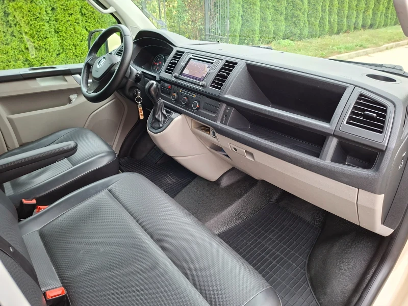 VW Caravelle Automatic 8+ 1, снимка 10 - Бусове и автобуси - 53506454