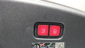 Mercedes-Benz CLE 200 ЛЮК* 360* KEYLESS* ПОДГРЕВ ВОЛАН* КРАЙНА ЦЕНА, снимка 16