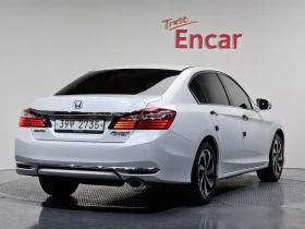 Honda Accord 2.4 9Th Generation, снимка 2