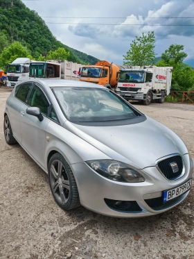 Seat Leon 2.0 TDI, снимка 2