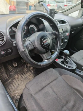 Seat Leon 2.0 TDI, снимка 6