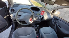 Toyota Yaris 1.0 l , снимка 2