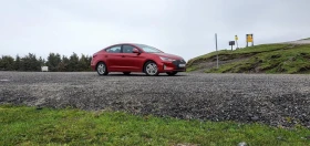 Hyundai Elantra Шеста генерация, снимка 4