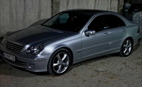 Mercedes-Benz C 320, снимка 3