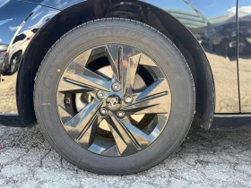 Обява за продажба на Hyundai Elantra * Preferred IVT w/Tech Pkg * CARFAX * БЕЗ ПЪРВОНАЧ ~37 550 лв. - изображение 6