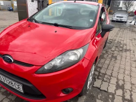 Ford Fiesta 1.4TDCI 1+ 1 климатик, ЕКО-5 (ТОП-ЦЕНА) - 2300 € / 4498.41 лв. - 75616233 2