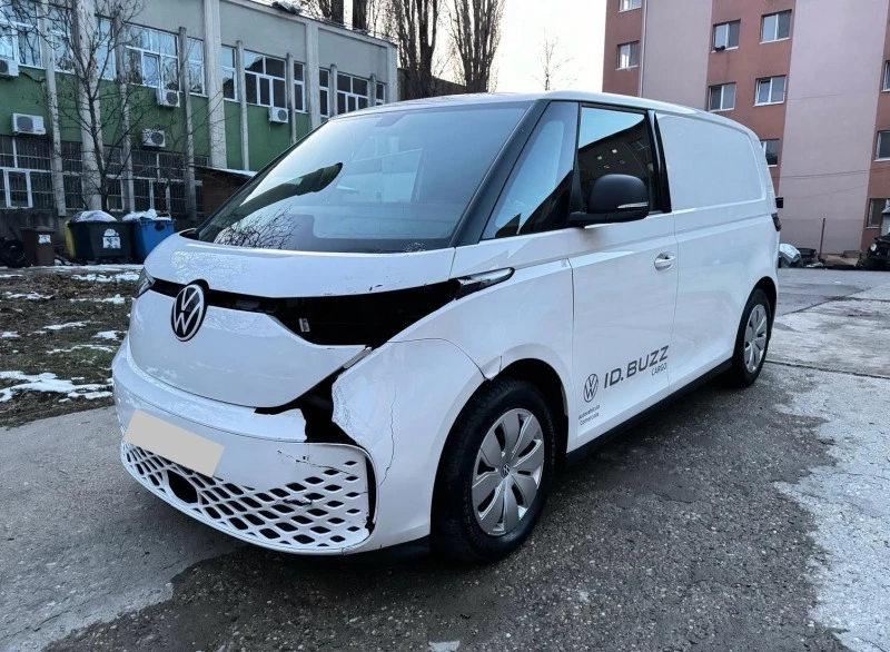 VW ID.Buzz Cargo, снимка 1 - Автомобили и джипове - 44101442