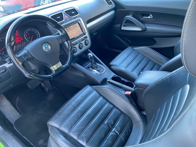 VW Scirocco 2.0TSI DSG* HIGHLINE* NAVI* ПАНОРАМА* КОЖА* ПОДГРЕ, снимка 15 - Автомобили и джипове - 46855127