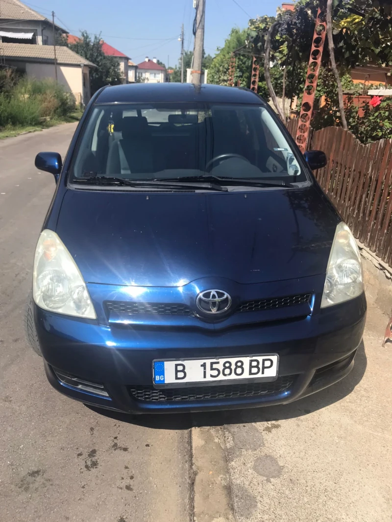 Toyota Corolla verso 2000куб. 116 к.с, снимка 1 - Автомобили и джипове - 47567388