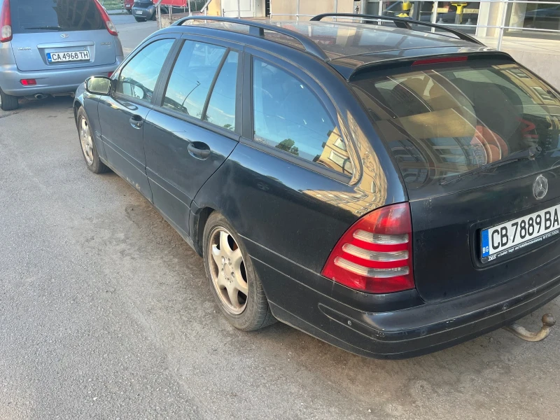 Mercedes-Benz C 270, снимка 3 - Автомобили и джипове - 47651978