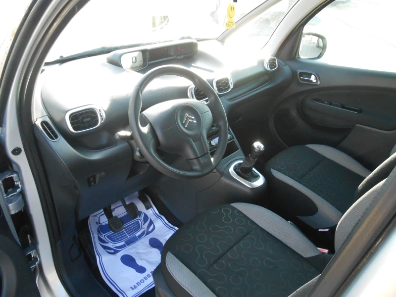 Citroen C3 Picasso 1.4i-Gpl-Euro-5A, снимка 12 - Автомобили и джипове - 48024121