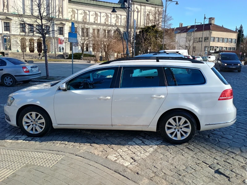 VW Passat, снимка 1 - Автомобили и джипове - 49116261