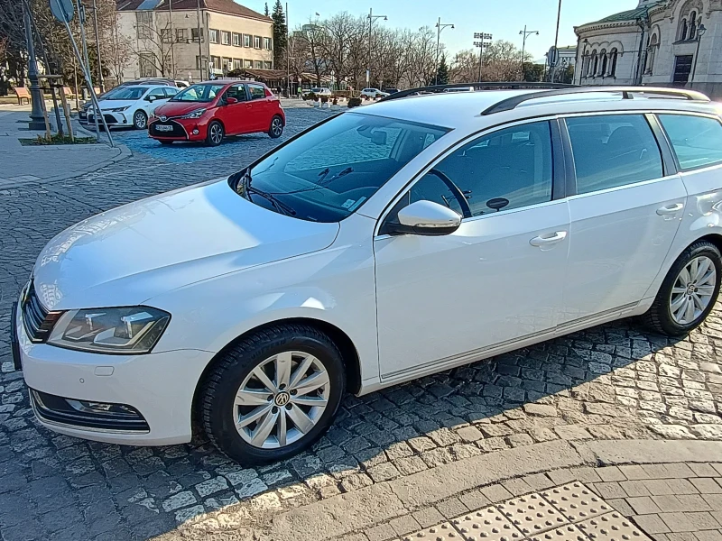 VW Passat, снимка 13 - Автомобили и джипове - 49116261