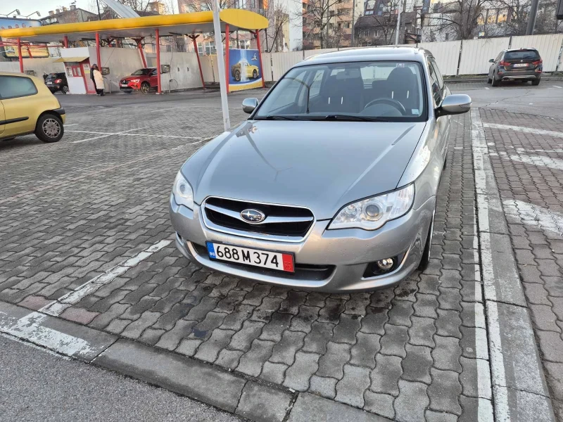 Subaru Legacy 2000 i 4x4, снимка 1 - Автомобили и джипове - 49335722