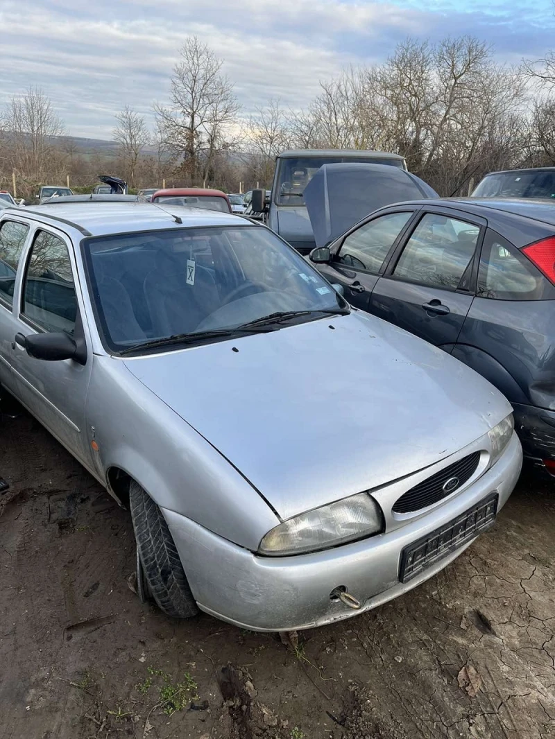 Ford Fiesta 1.2, снимка 2 - Автомобили и джипове - 49401854