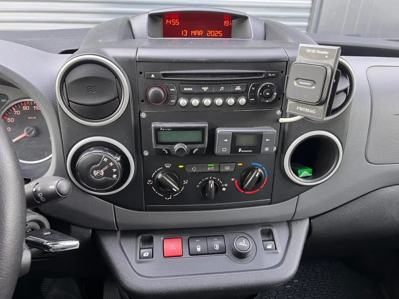 Citroen Berlingo, снимка 12 - Автомобили и джипове - 49481946