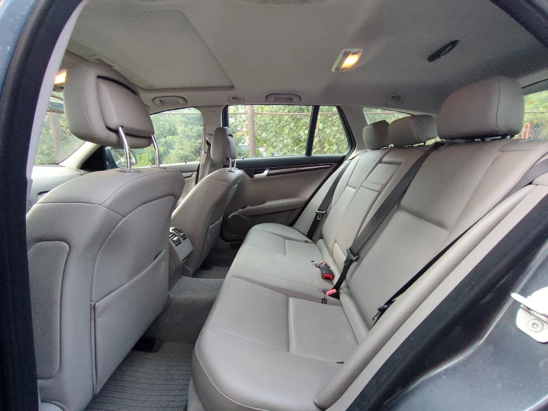 Mercedes-Benz C 220 S204, снимка 11 - Автомобили и джипове - 52405963