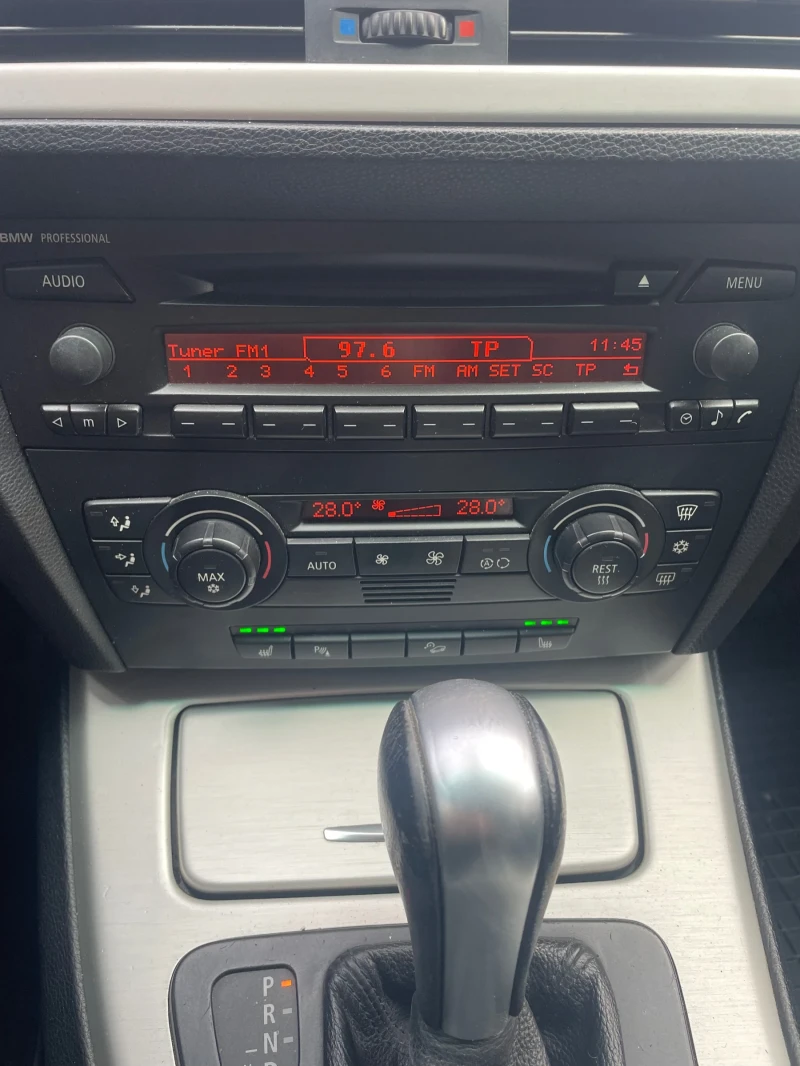 BMW 325 XI  (Eco-4), снимка 9 - Автомобили и джипове - 52946691