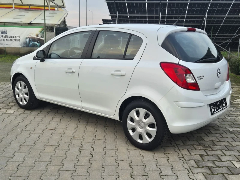Opel Corsa 1.2 бензин 86к.с., снимка 10 - Автомобили и джипове - 52668595
