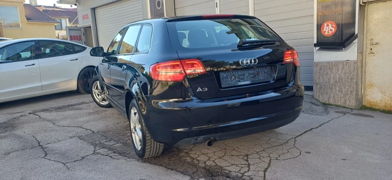 Audi A3 1.6 / 102к.с., снимка 6 - Автомобили и джипове - 52816991