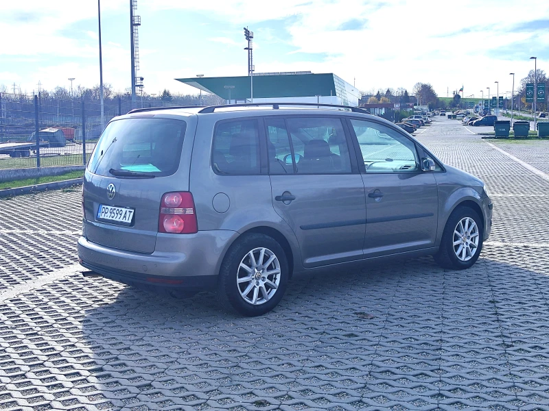 VW Touran EcoFuel, снимка 3 - Автомобили и джипове - 53304049