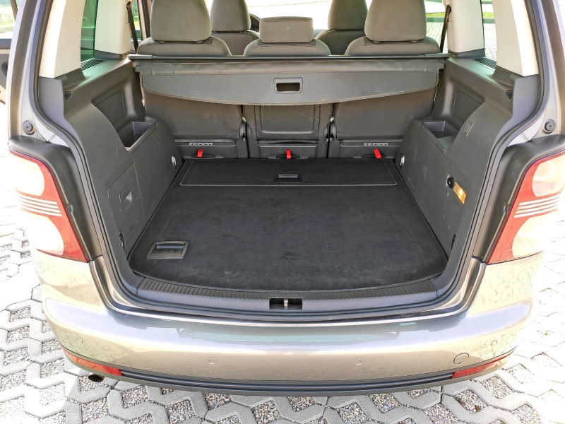 VW Touran EcoFuel, снимка 7 - Автомобили и джипове - 53304049