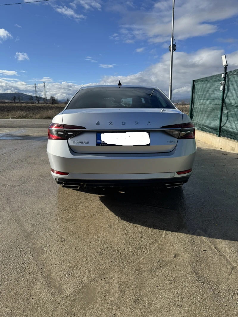 Skoda Superb, снимка 3 - Автомобили и джипове - 53400958