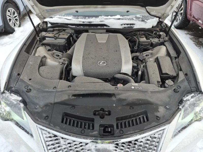 Lexus RC 300h * * CARFAX * * АВТО КРЕДИТ * * , снимка 5 - Автомобили и джипове - 53418840