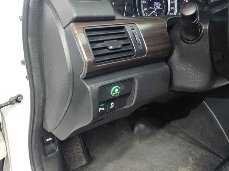 Honda Accord 2.4 9Th Generation, снимка 14 - Автомобили и джипове - 55812950