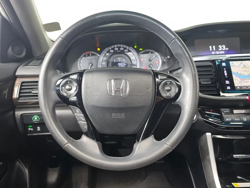 Honda Accord 2.4 9Th Generation, снимка 13 - Автомобили и джипове - 55812950