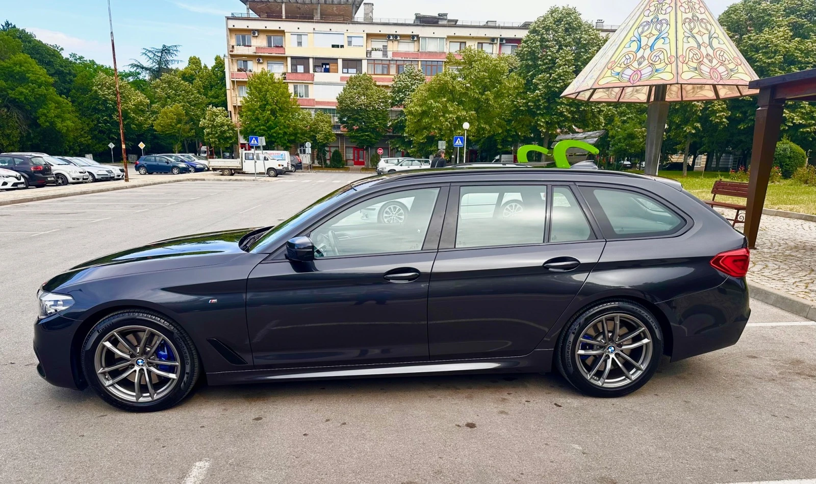 BMW 530 530dxDrive Touring JN51  M Sportpacket, снимка 1