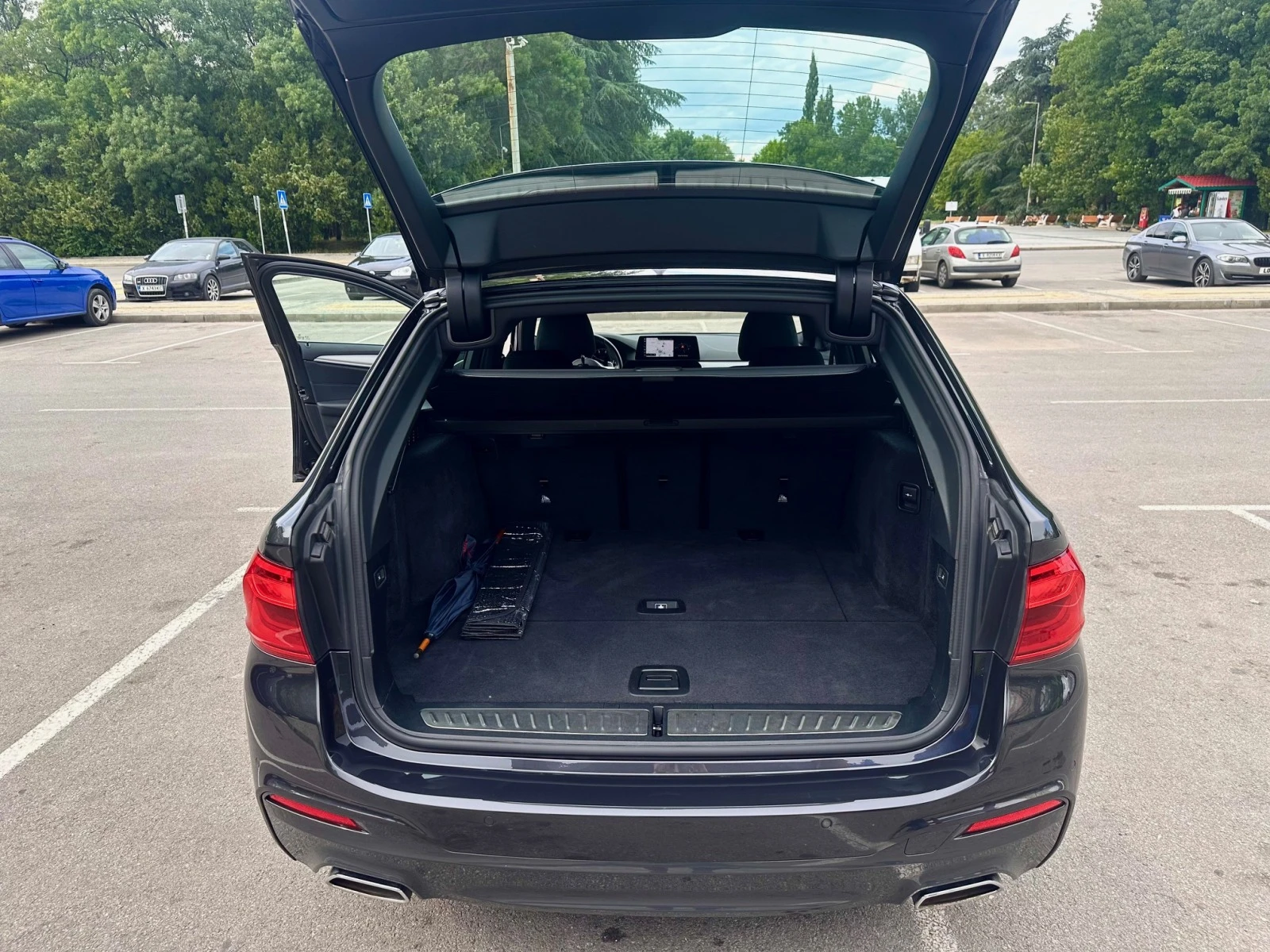 BMW 530 530dxDrive Touring JN51  M Sportpacket | Mobile.bg � ����������� 12
