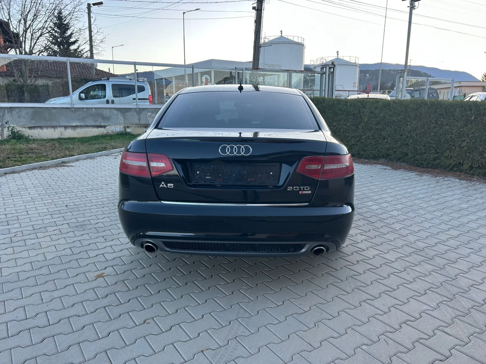 Audi A6 S line 2.0 disel 170 коня FACELIFT  - изображение 5