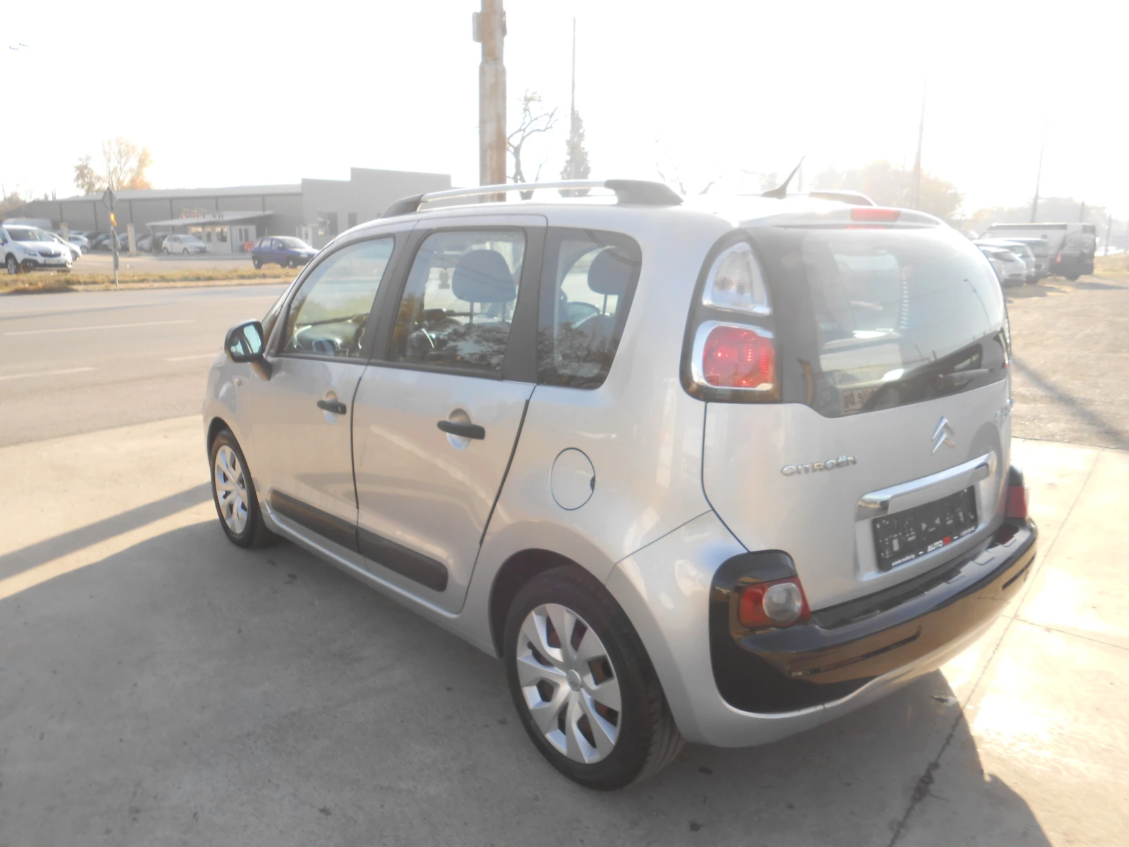 Citroen C3 Picasso 1.4i-Gpl-Euro-5A - изображение 7