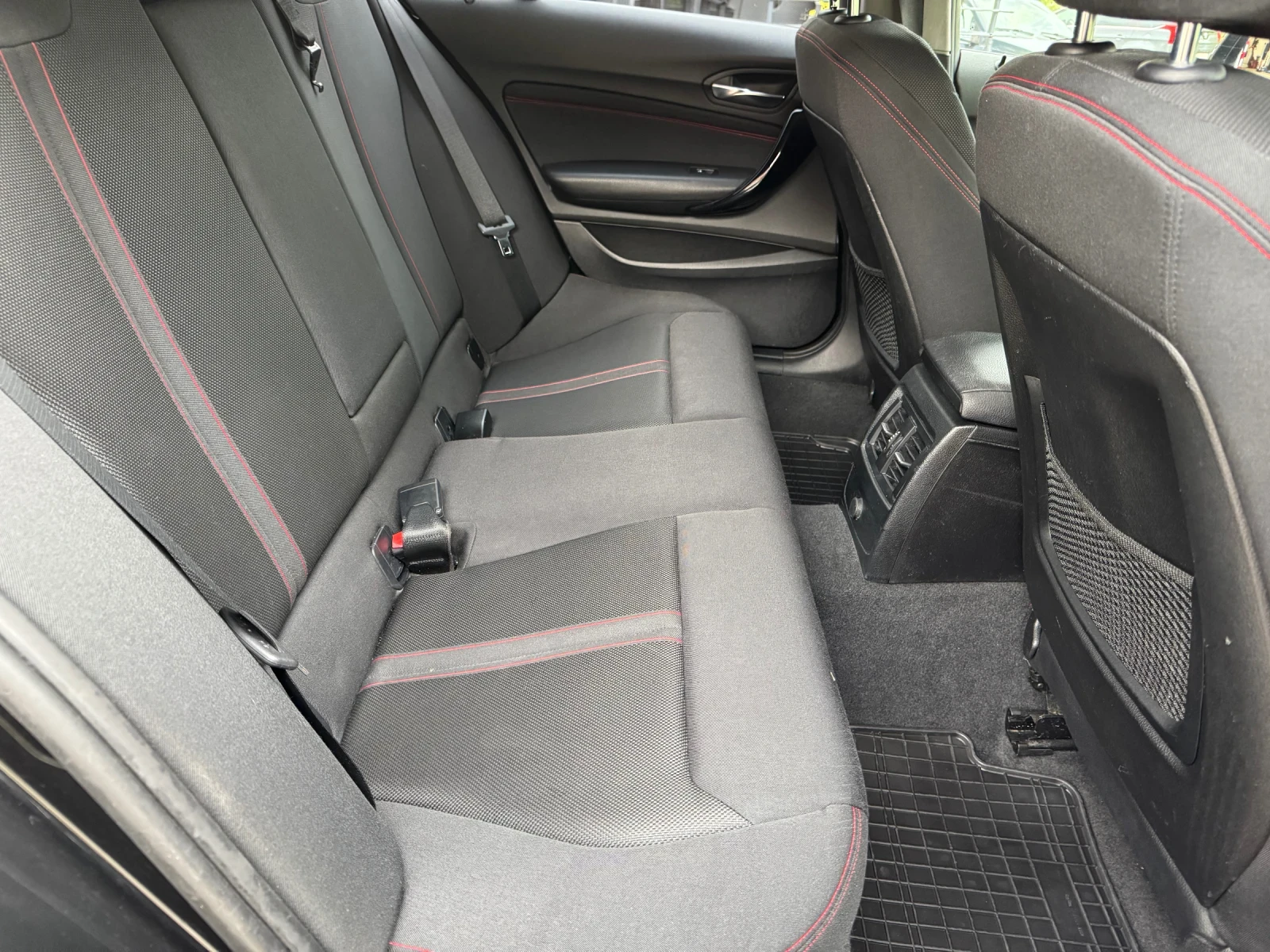 BMW 120 120 D Автоматик 190 кс Фейслифт Евро 6 - изображение 10