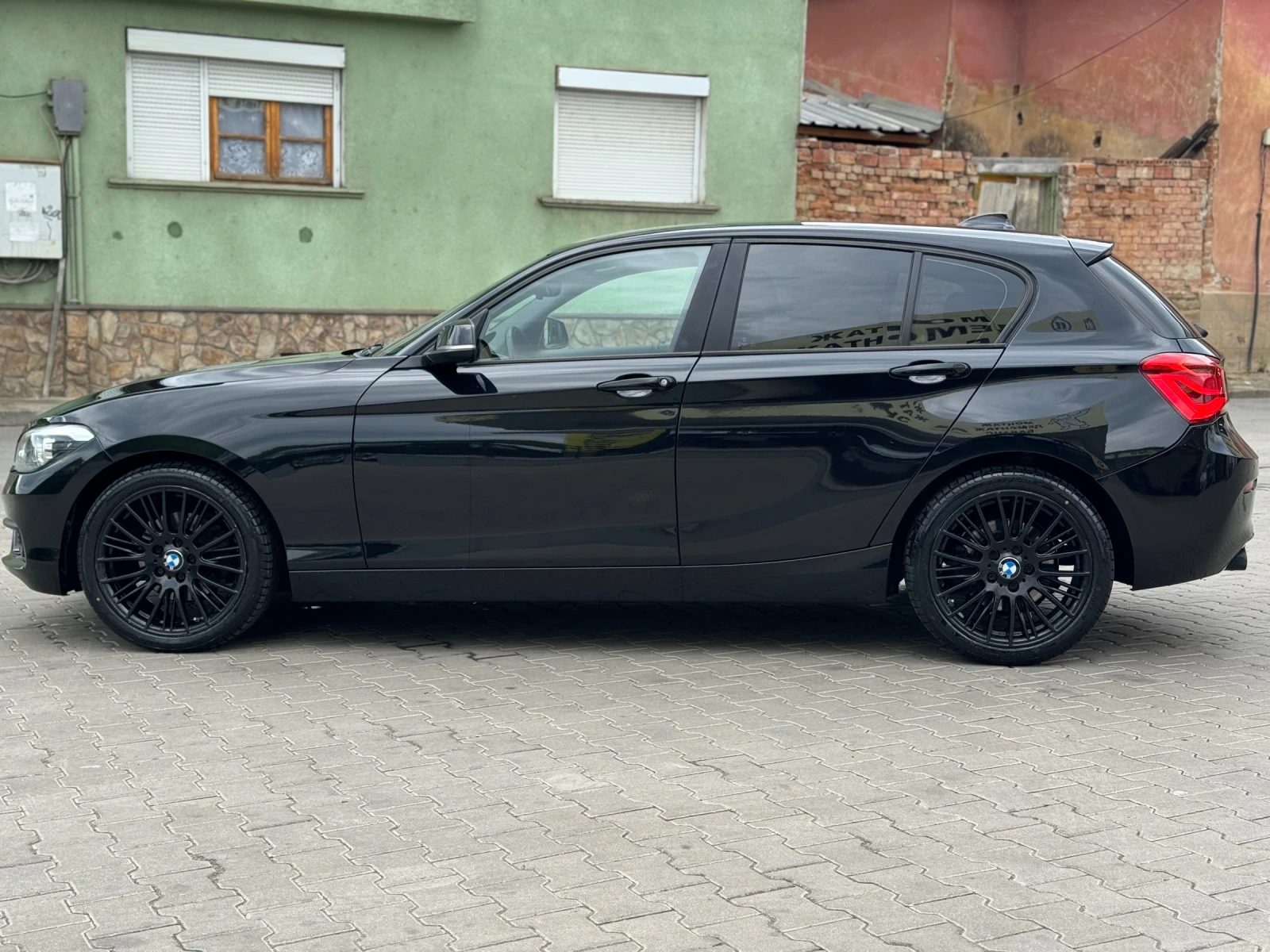 BMW 120 120 D Автоматик 190 кс Фейслифт Евро 6 - изображение 4