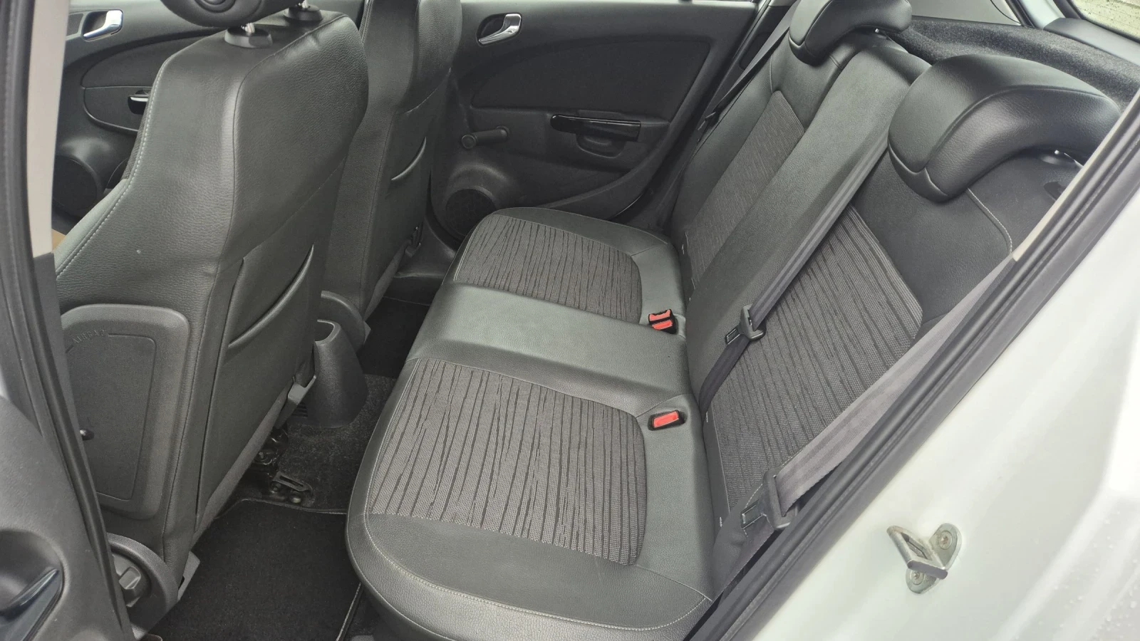 Opel Corsa 1.2  86.. | Mobile.bg   13