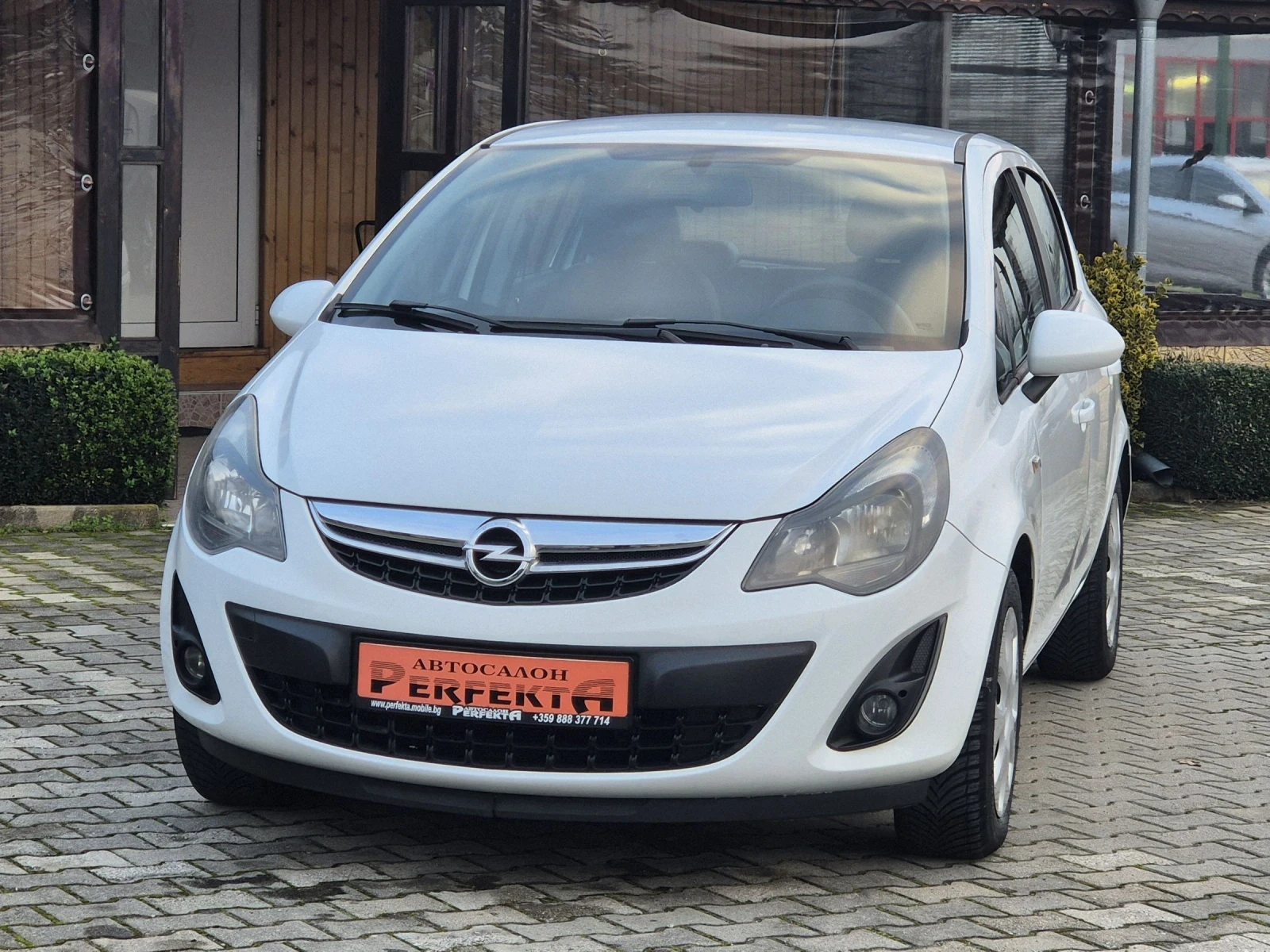 Opel Corsa 1.2 бензин 86к.с. - изображение 3