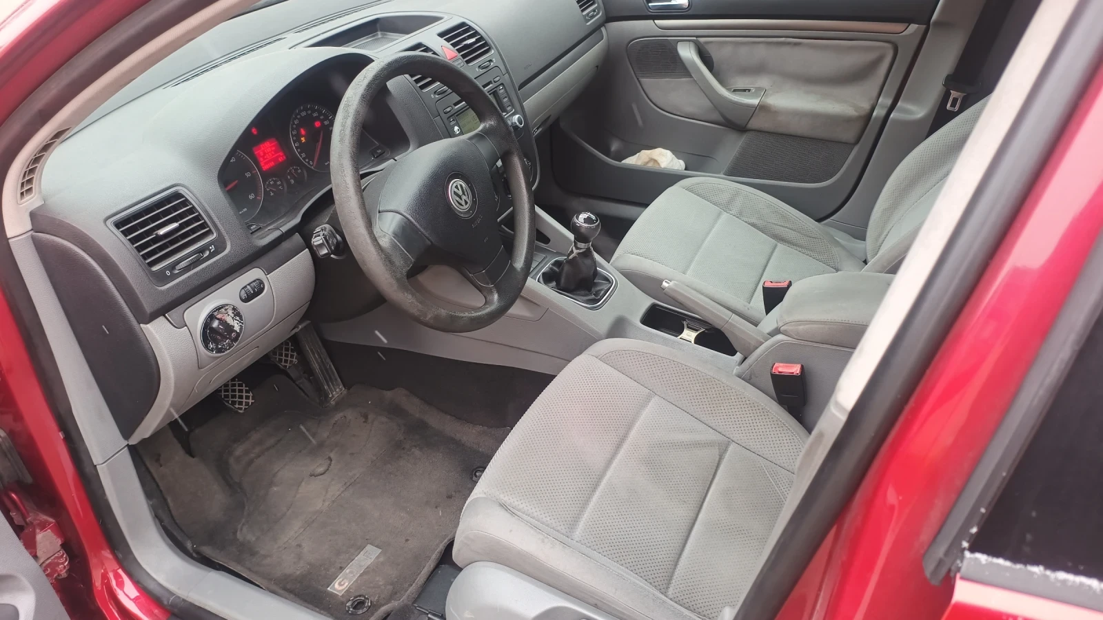 VW Golf 1.9 тди - изображение 8